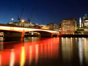 London Bridge