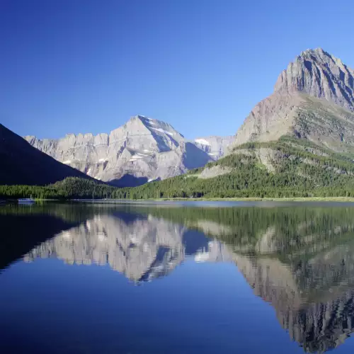 Swiftcurrent Lake