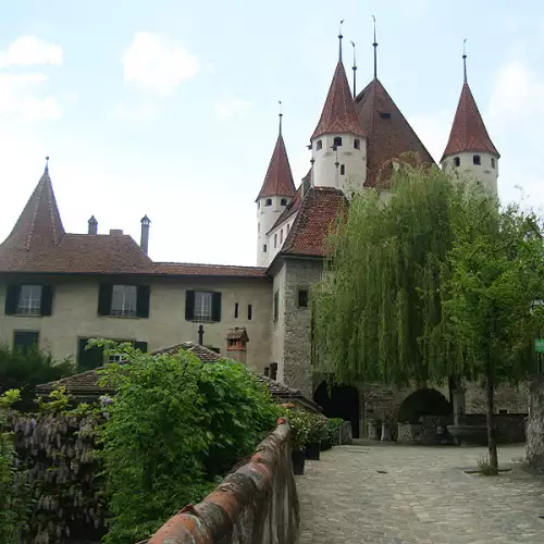 Thun Castle