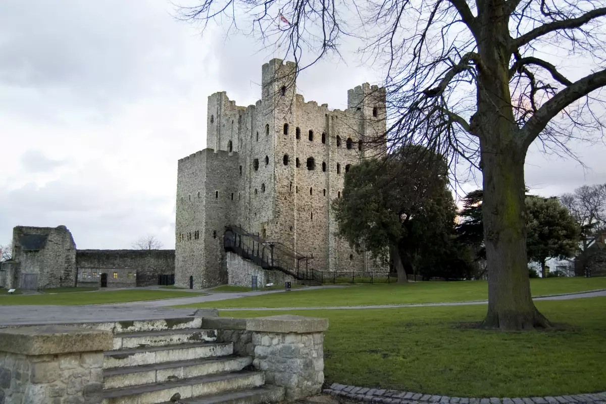 Rochester Castle | Travelinos.com