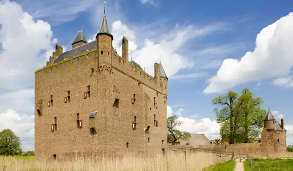 Doornenburg Castle