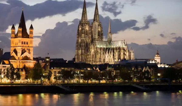 Cologne Cathedral and City at night