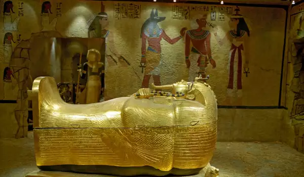 Tomb of Tutankhamun