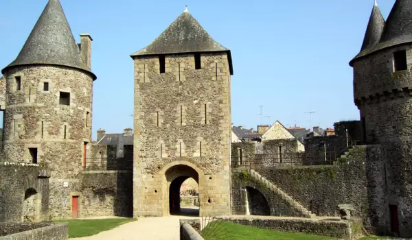 Fougeres Castle
