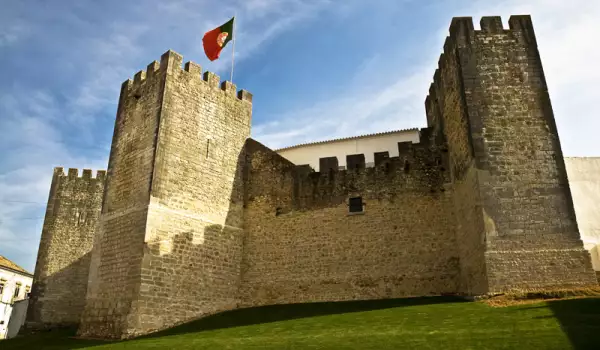 Loule Castle