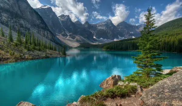 Banff National Park - Moraine Lake