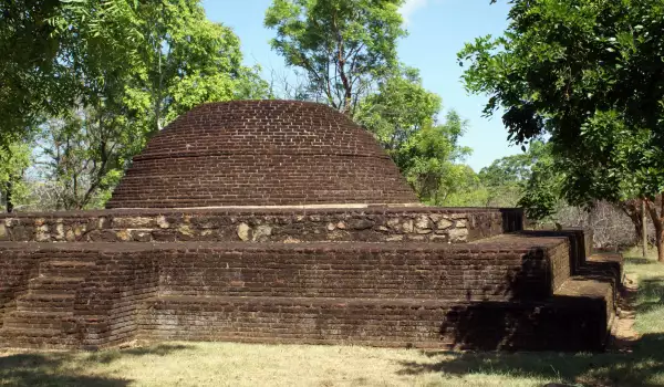 Polonnaruwa, India