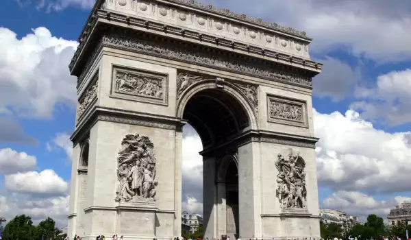 Arc de Triomphe in Paris