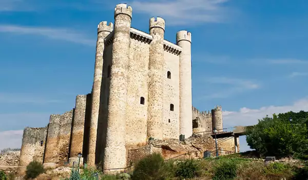 Valencia de Don Juan Castle